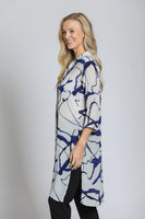 Scribble Print 3/4 Sleeve Long Shirt