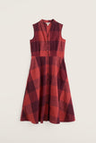Carved Wood Sleeveless Yarn-Dyed Dress