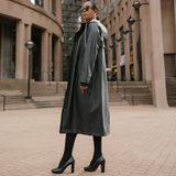 The Petite - Black Beauty