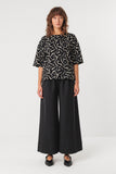 Lariz Tee - Black Print
