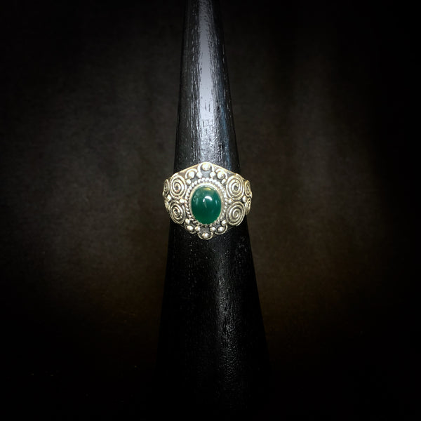 Detailed Green Onyx Ring